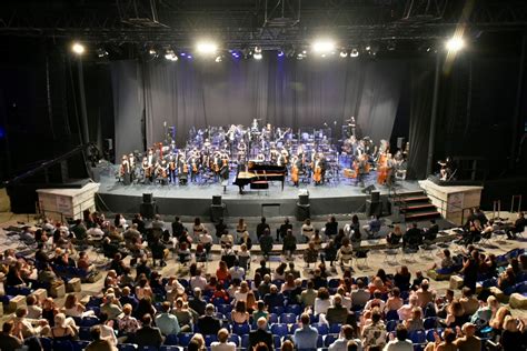 İbrahim Hamadouche’nin İstanbul Konserinde Meydana Gelen Olağanüstü Olayı Keşfedin: Müzik Dünyasının Şaheseri!