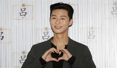 Park Seo Joon's Surprise Fan Meet: A Hilarious Chaos of K-Drama Obsession!